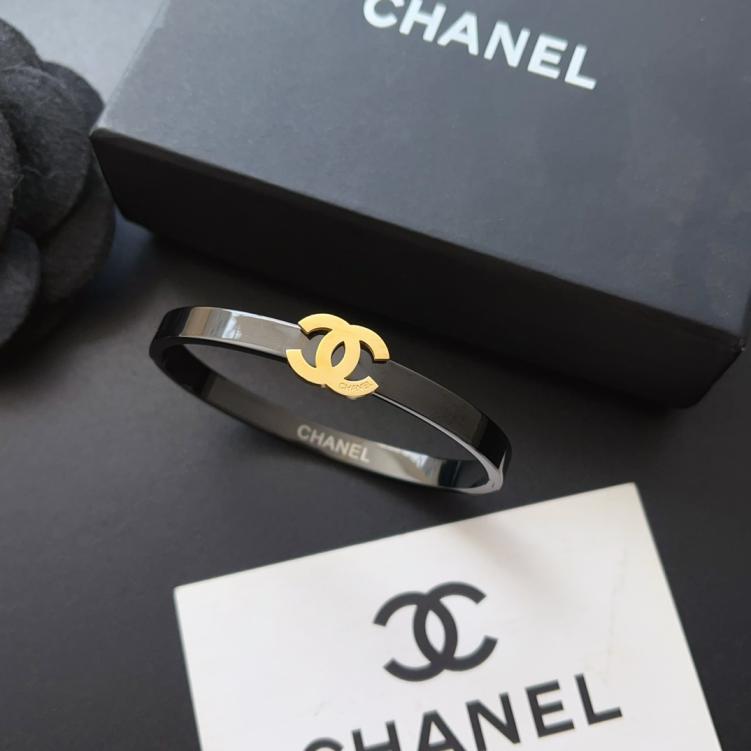 S438 Chanel black bracelet