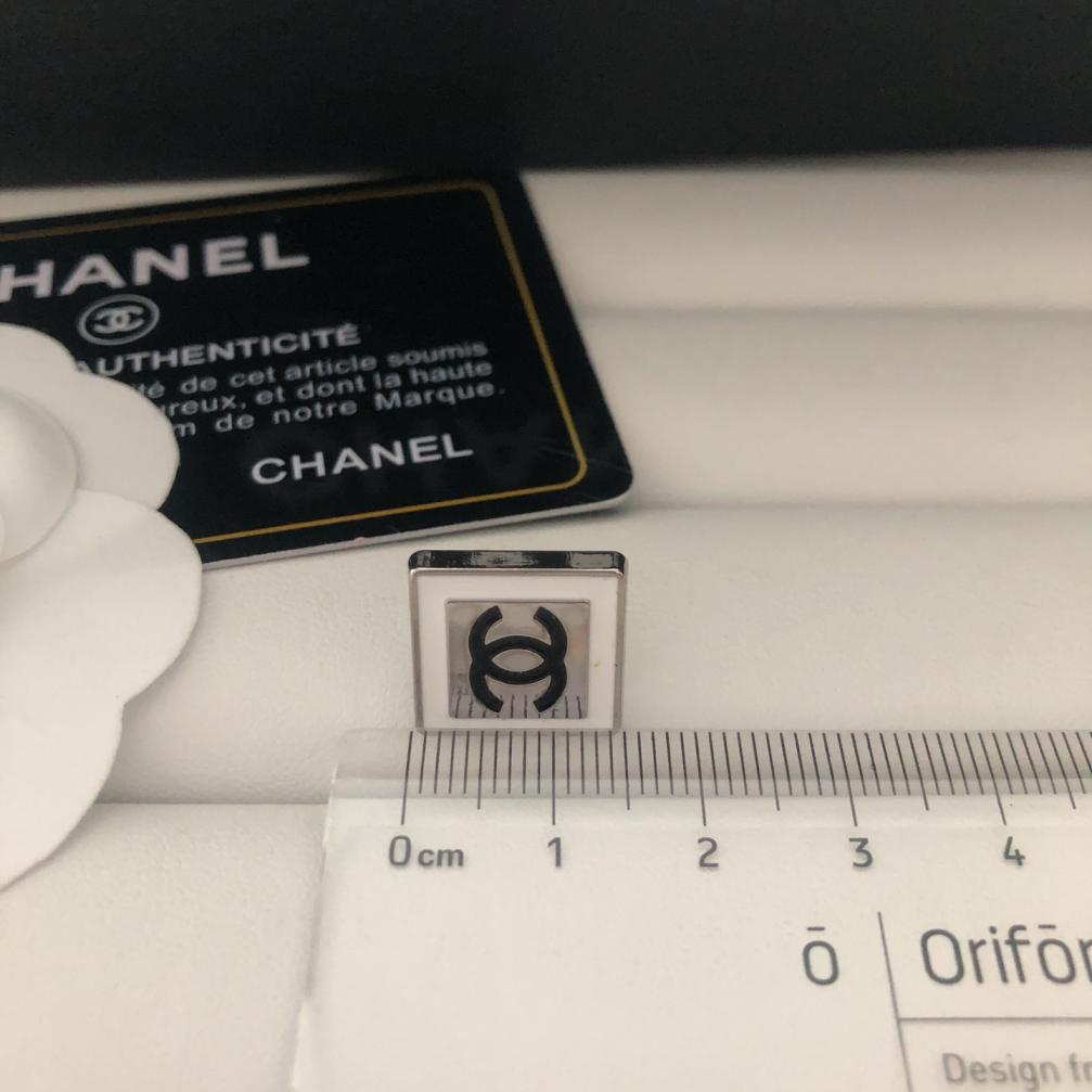 Chanel square earrings 116342