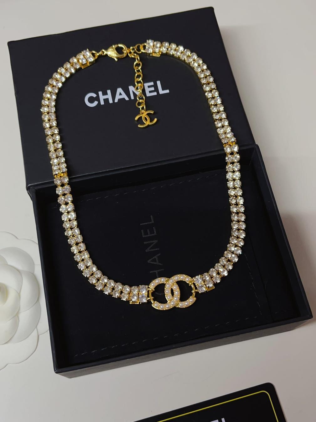 X669 Chanel choker Crystal necklace