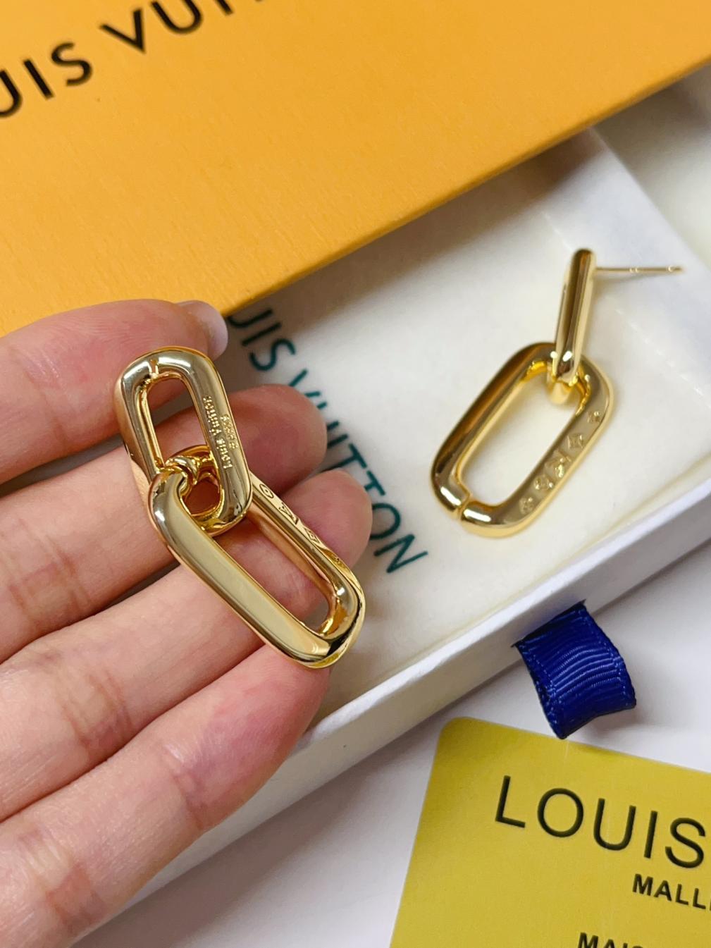 A1142 LV Louis vuitton earrings