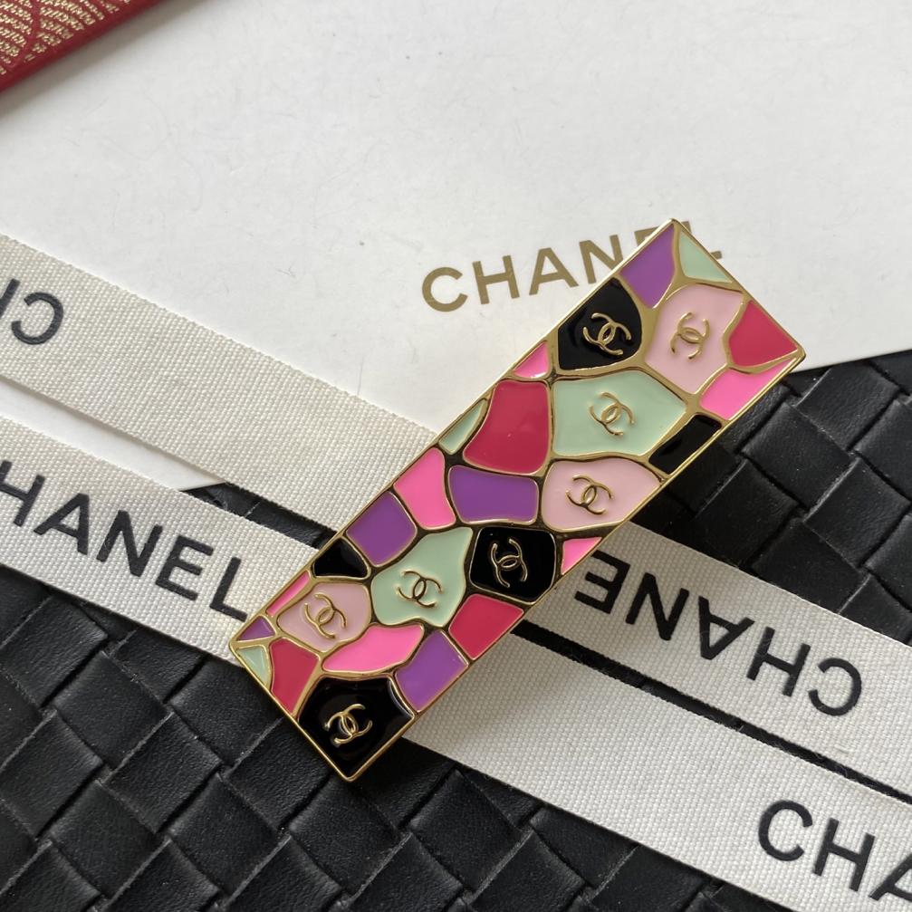 FS7070  Chanel hairclip