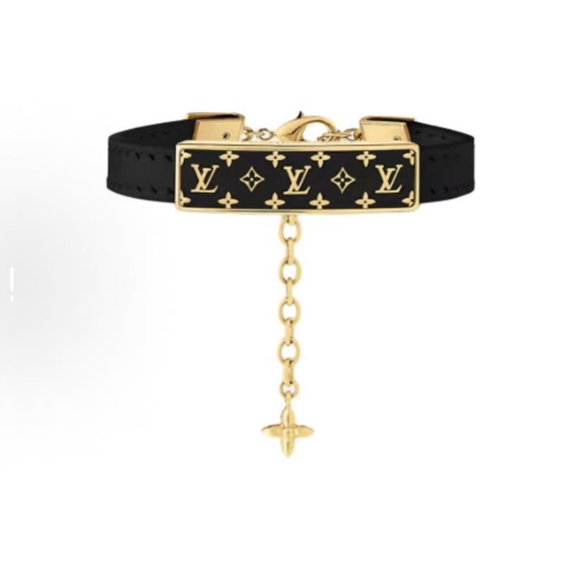 S443 LV Leather bracelet
