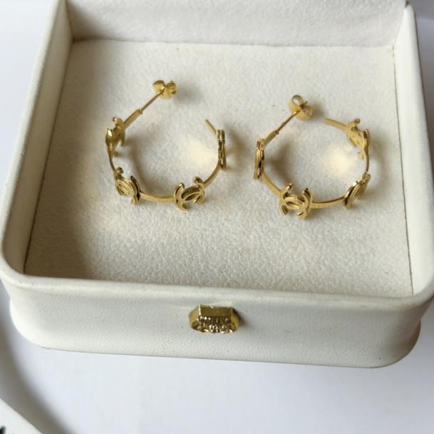 Chanel CC hoop earrings 116443