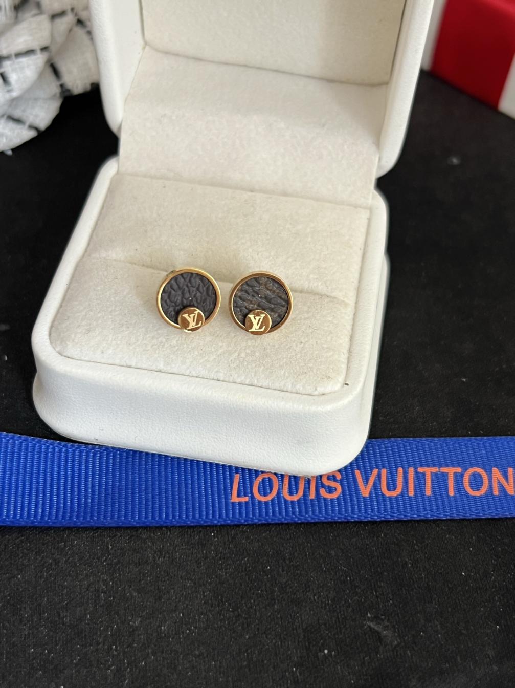 LV leather earrings 116428
