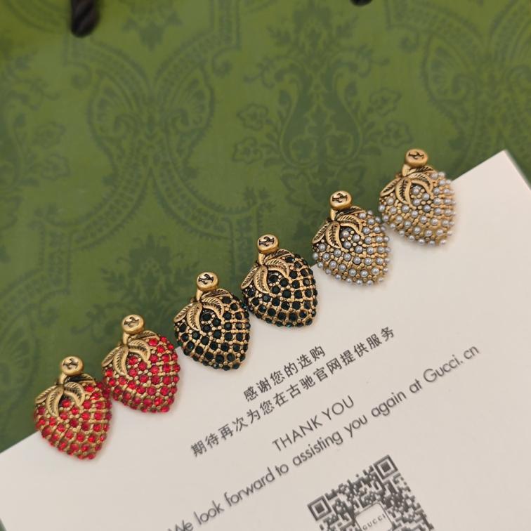 E034 Gucci strawberry earrings