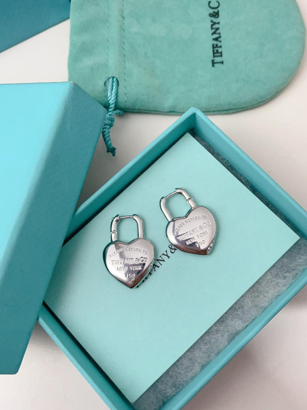 A1153 Tiffany heart earrings