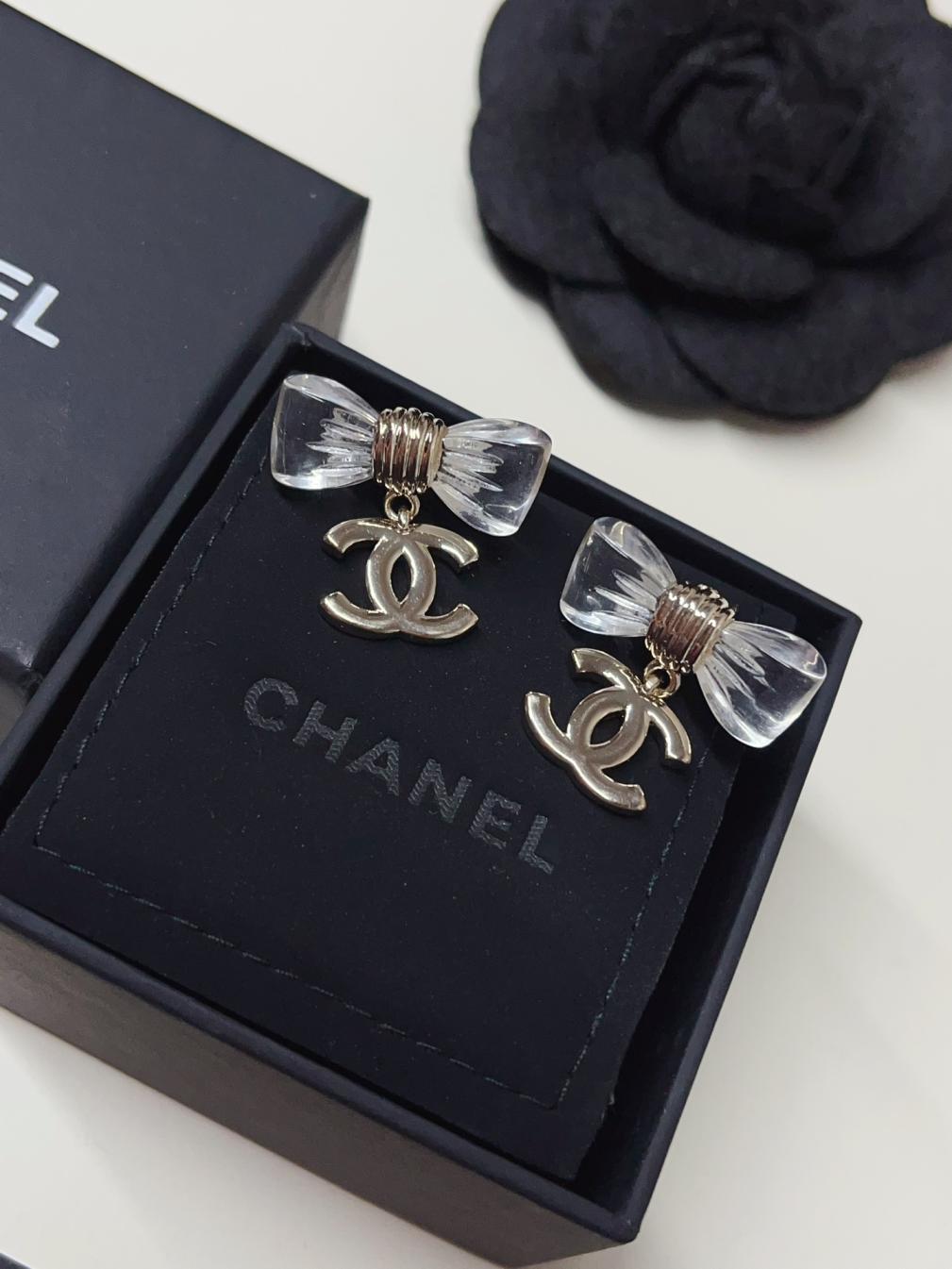 A1155 Chanel bow earrings