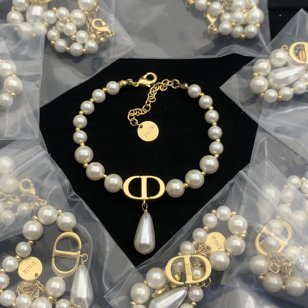Dior pearls bracelet 116534
