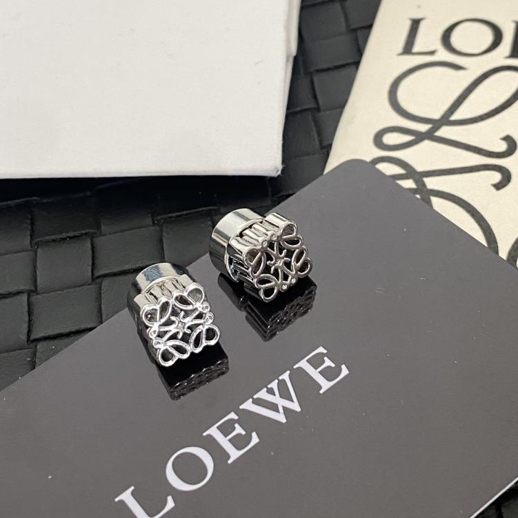 A891 LOEWE earrings