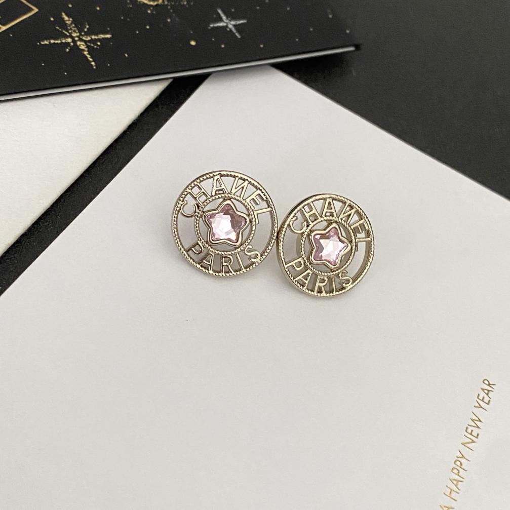 A090  Chanel earrings