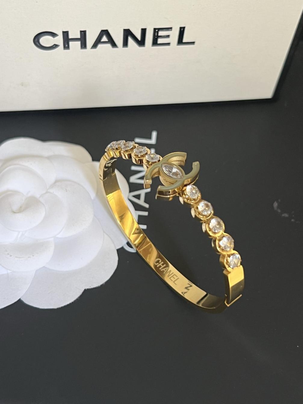 Chanel bracelet 116621