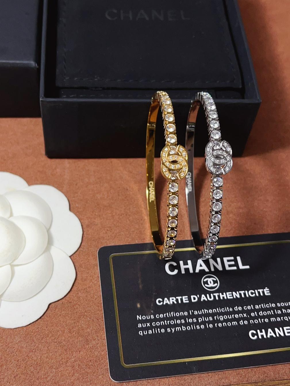 S456 Chanel diamonds bracelet