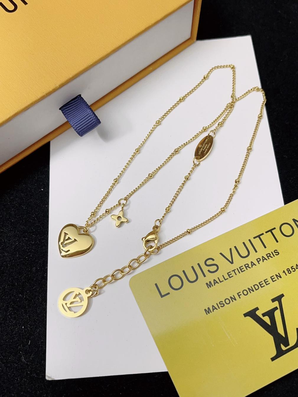 X697 LV titanium steel necklace