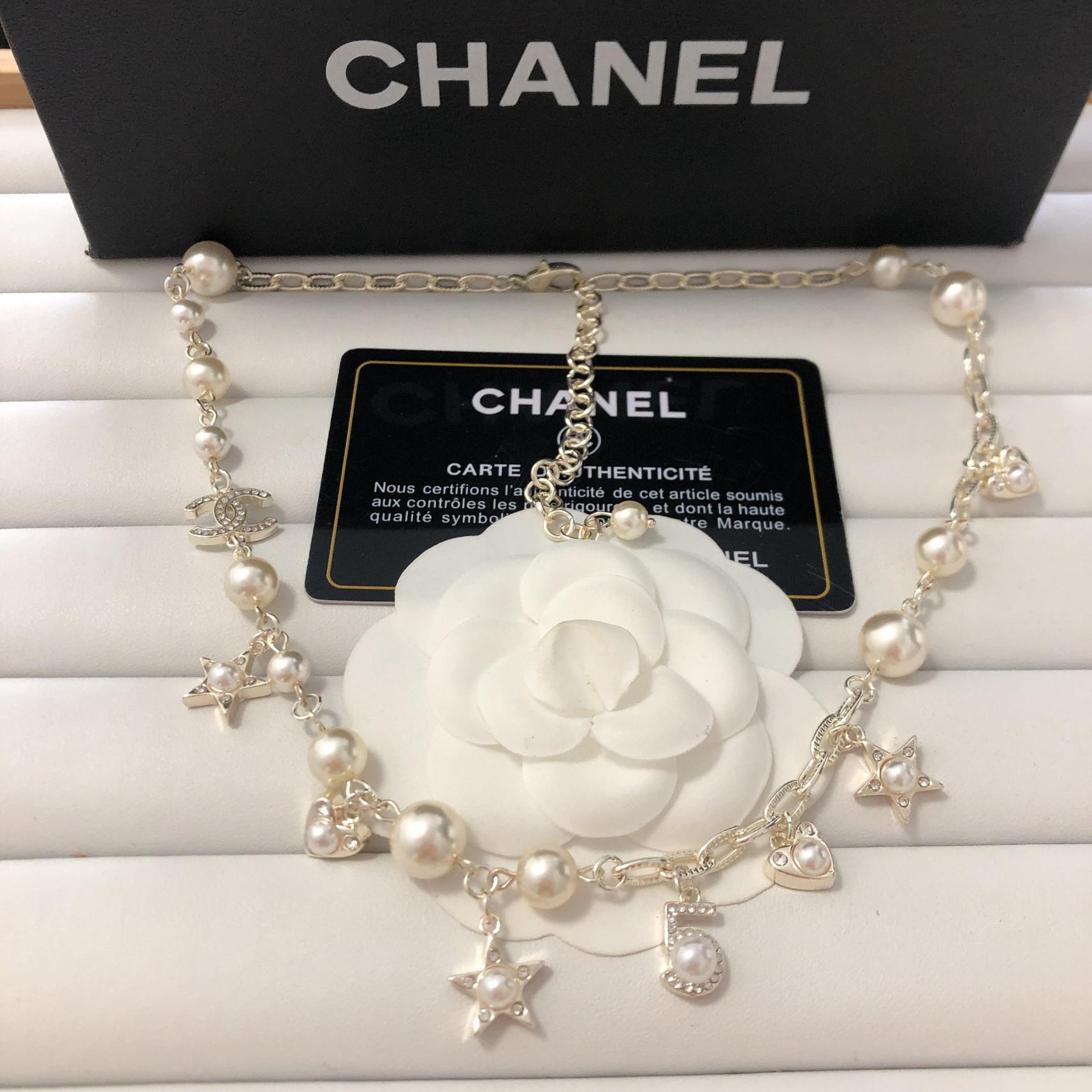 Chanel pearls necklace 116695