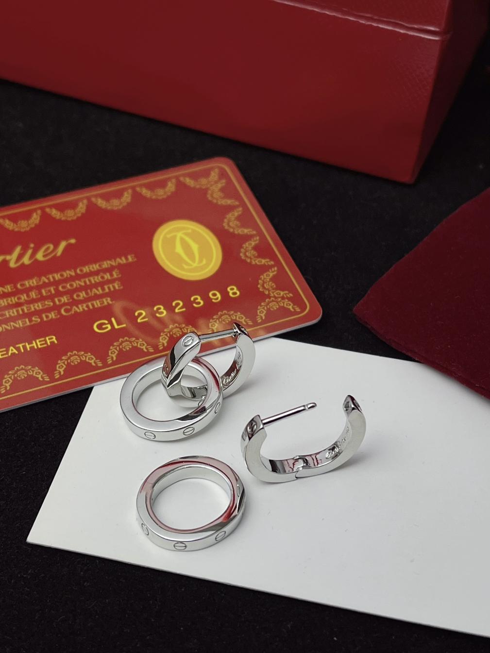 A1171 Cartier earrings