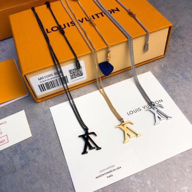 X624  LV Long necklace