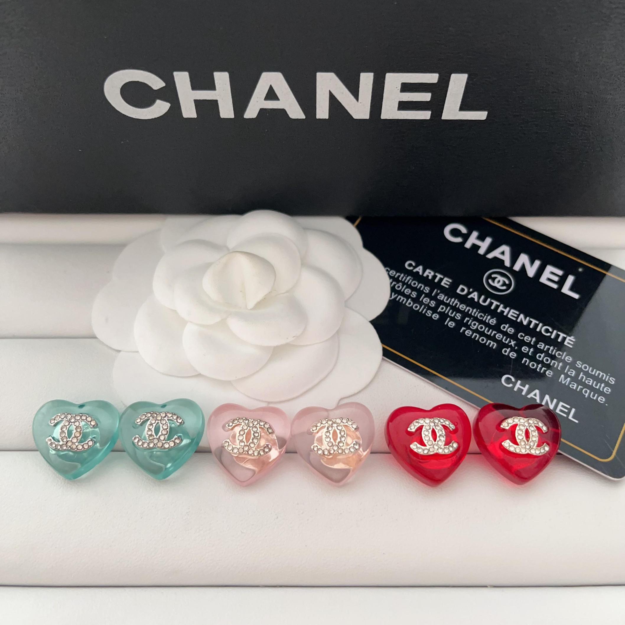 Chanel heart earrings 116797