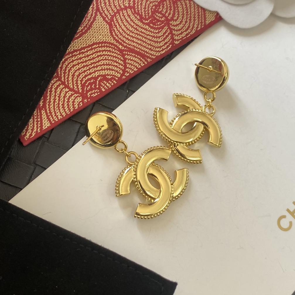 A1575 Chanel earrings