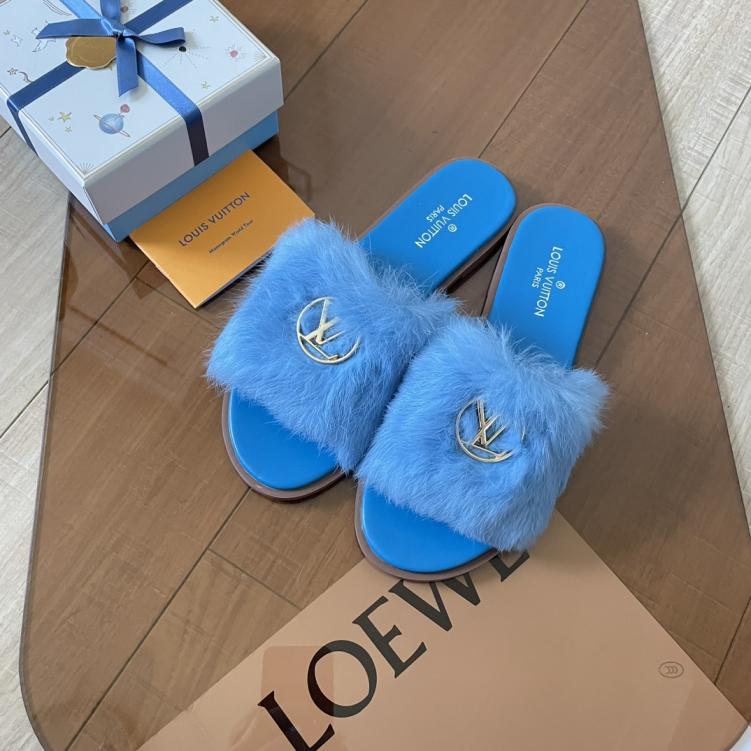 LV LOUIS VUITTON Women slipper 132900