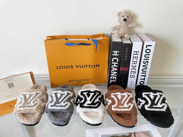 LV LOUIS VUITTON Women slipper 132899