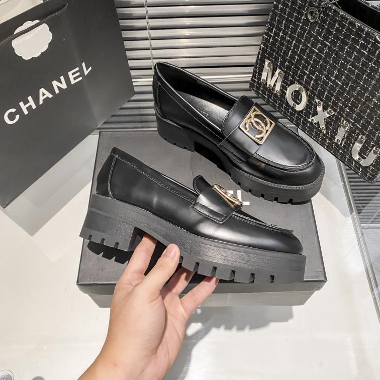 CHANEL heels leather shoes 132845