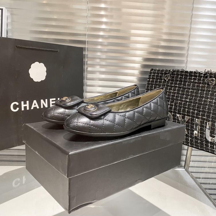 CHANEL  lambskin women flat shoes 132838