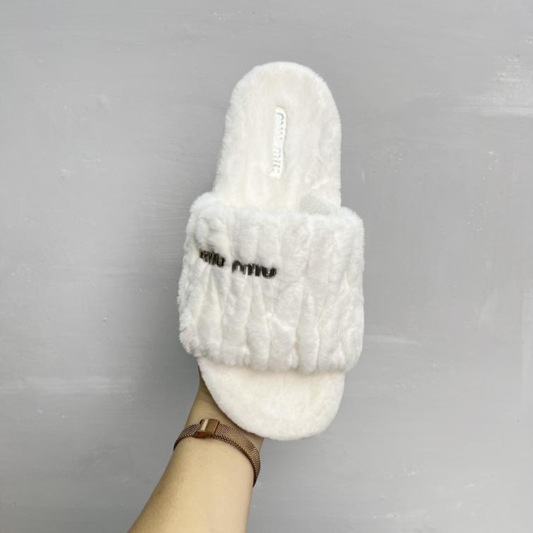 MiuMiu Slipper 132800