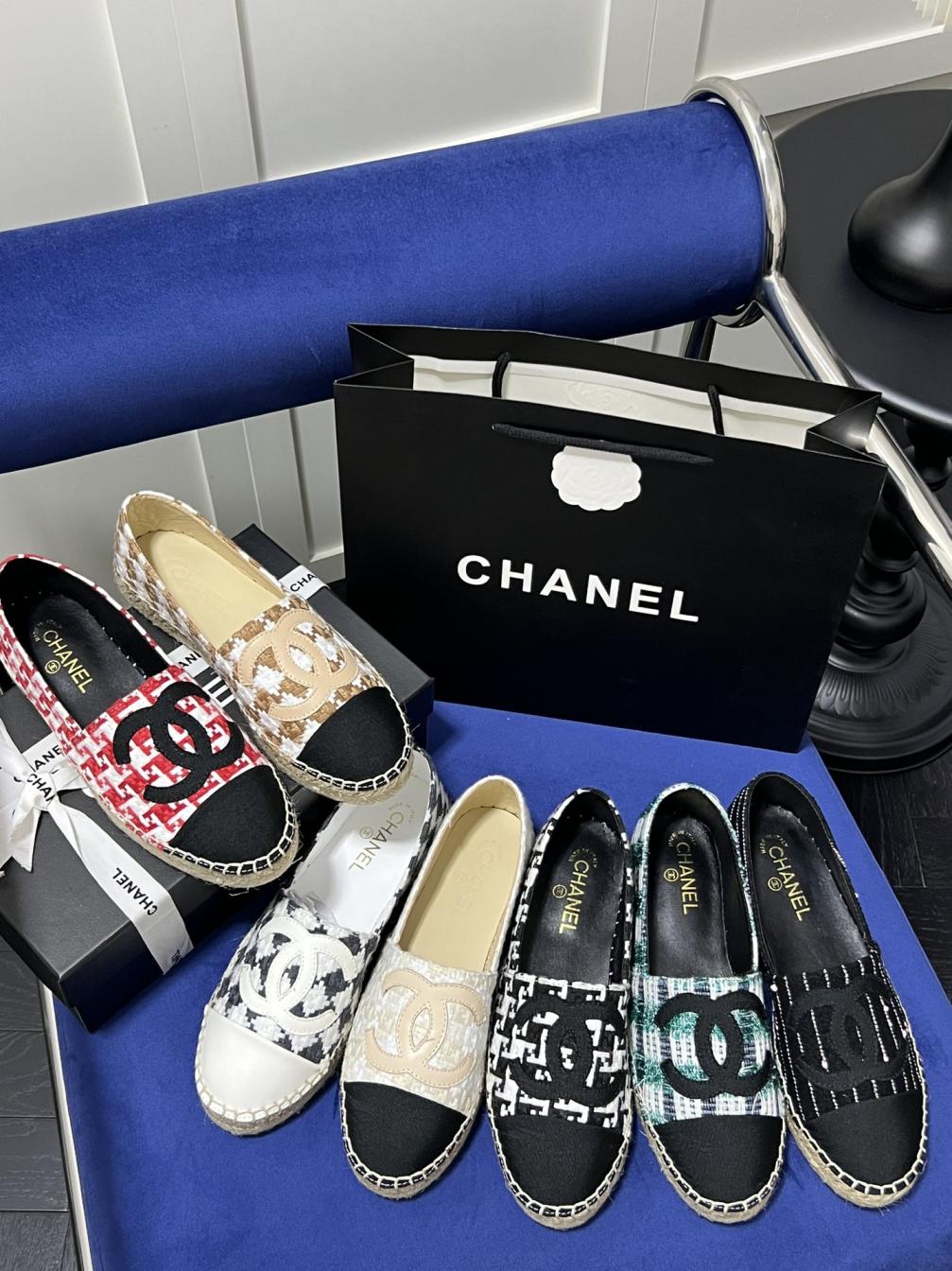 CHANEL women flat 132924