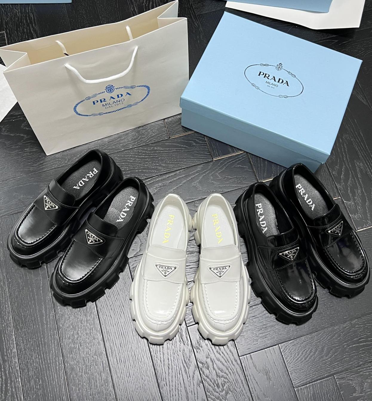 Prada women leather shoes 132920