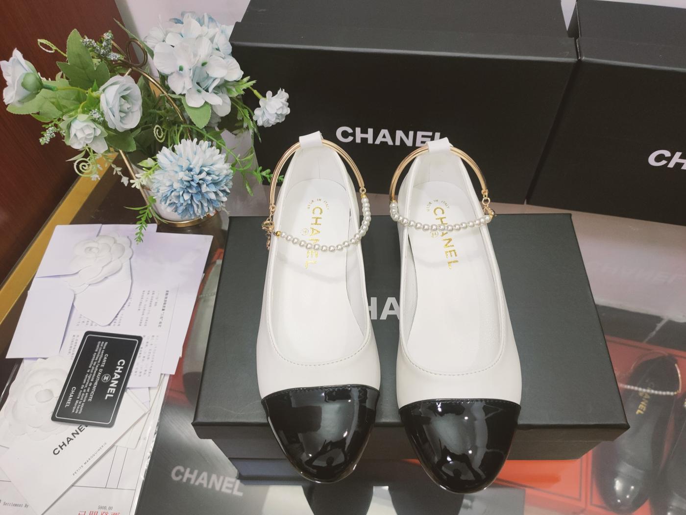 CHANEL pearls flat ballet shoes 132952