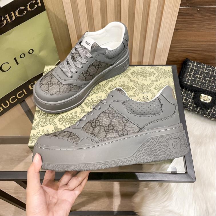 GUCCI Women/Men sneakers 132946