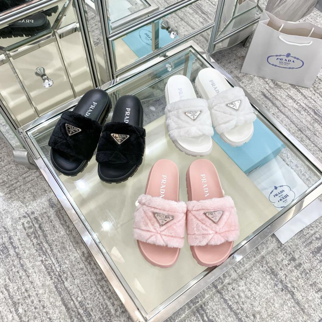 Prada winter slippers 133033