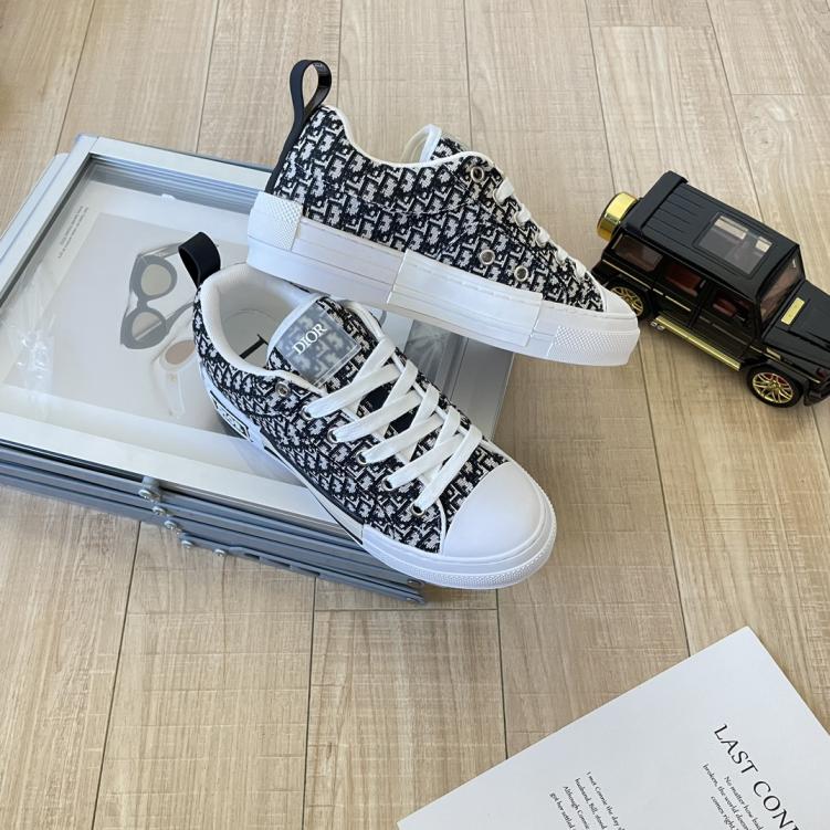Walk'n'Dior Embroidered Women canvas shoes 133059