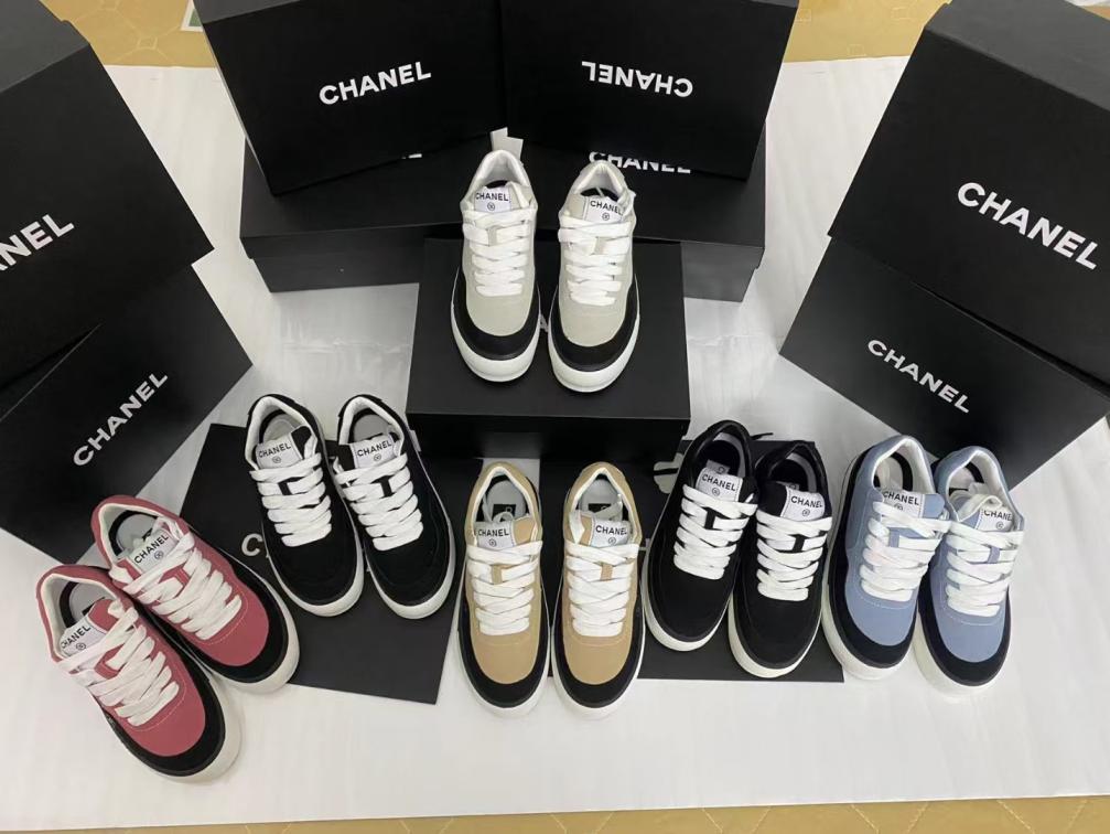 CHANEL women/girls winter flat sneakers 133047