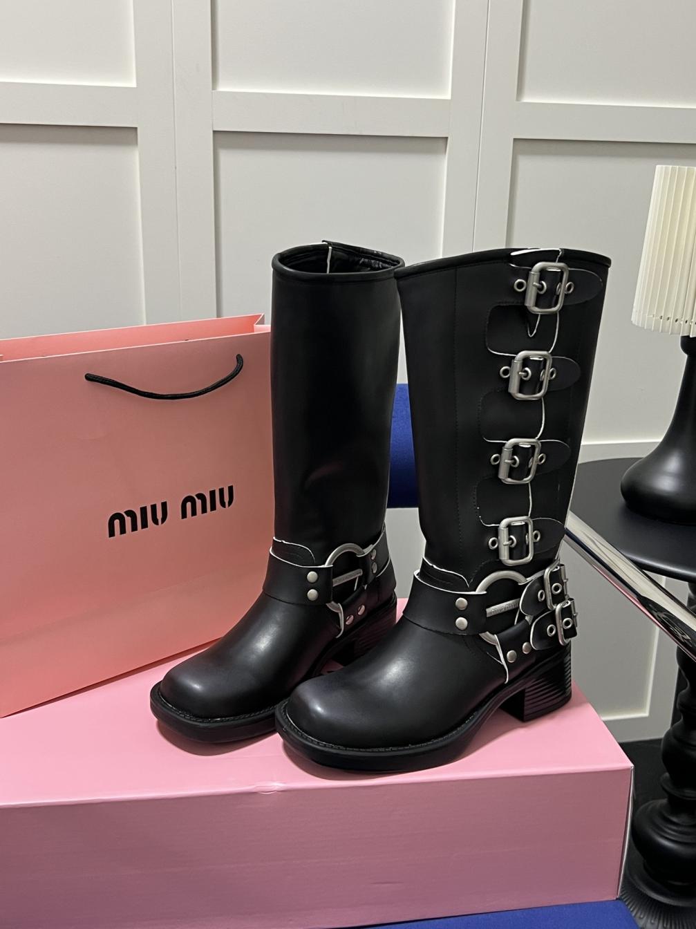 Miumiu Vintage Knight Martin boots 133036