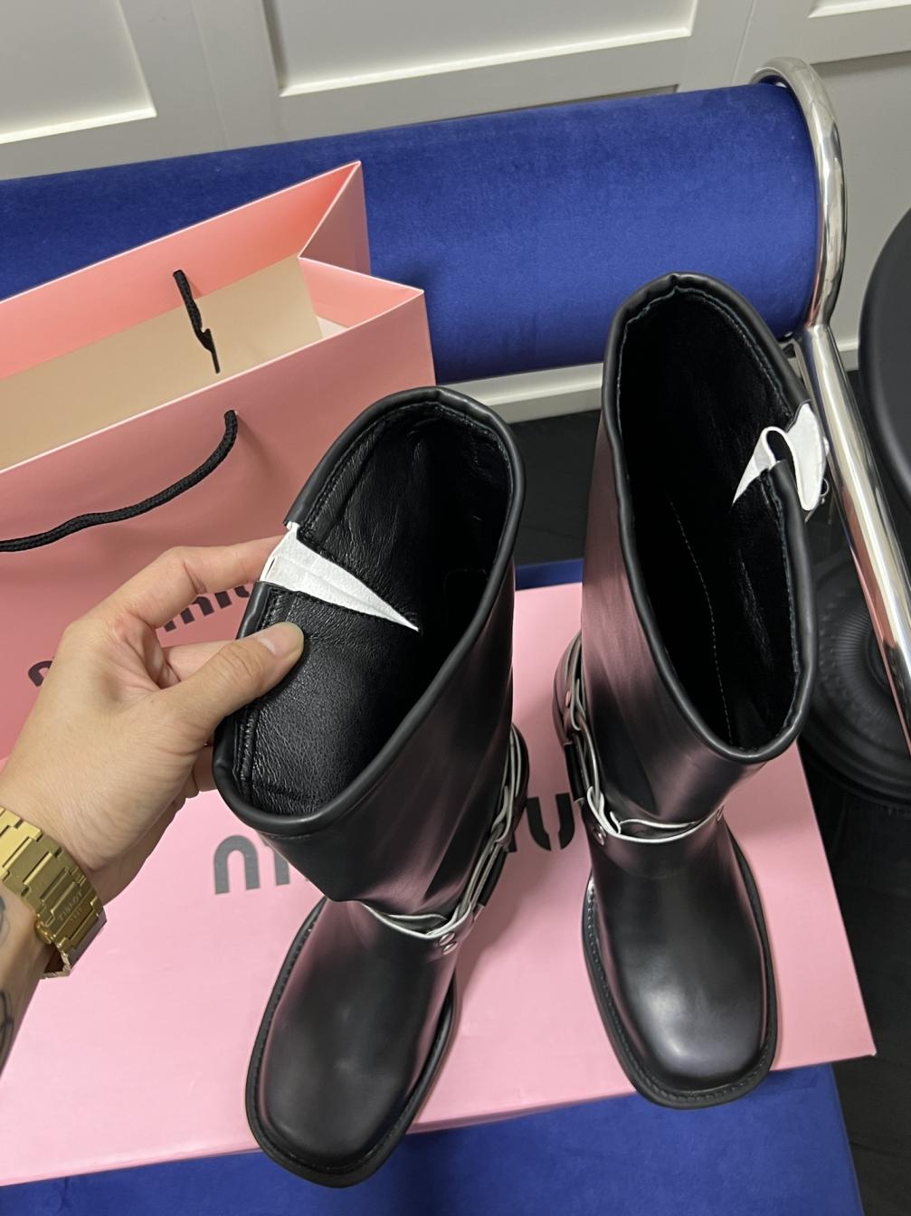 Miumiu Vintage Knight Martin boots 133036