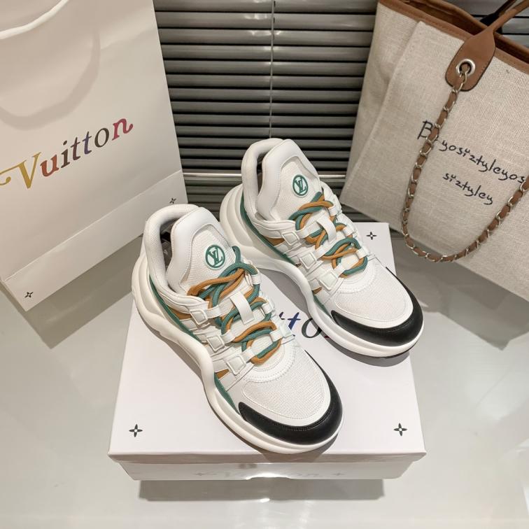 Louis Vuitton LV Women sneaker 133108