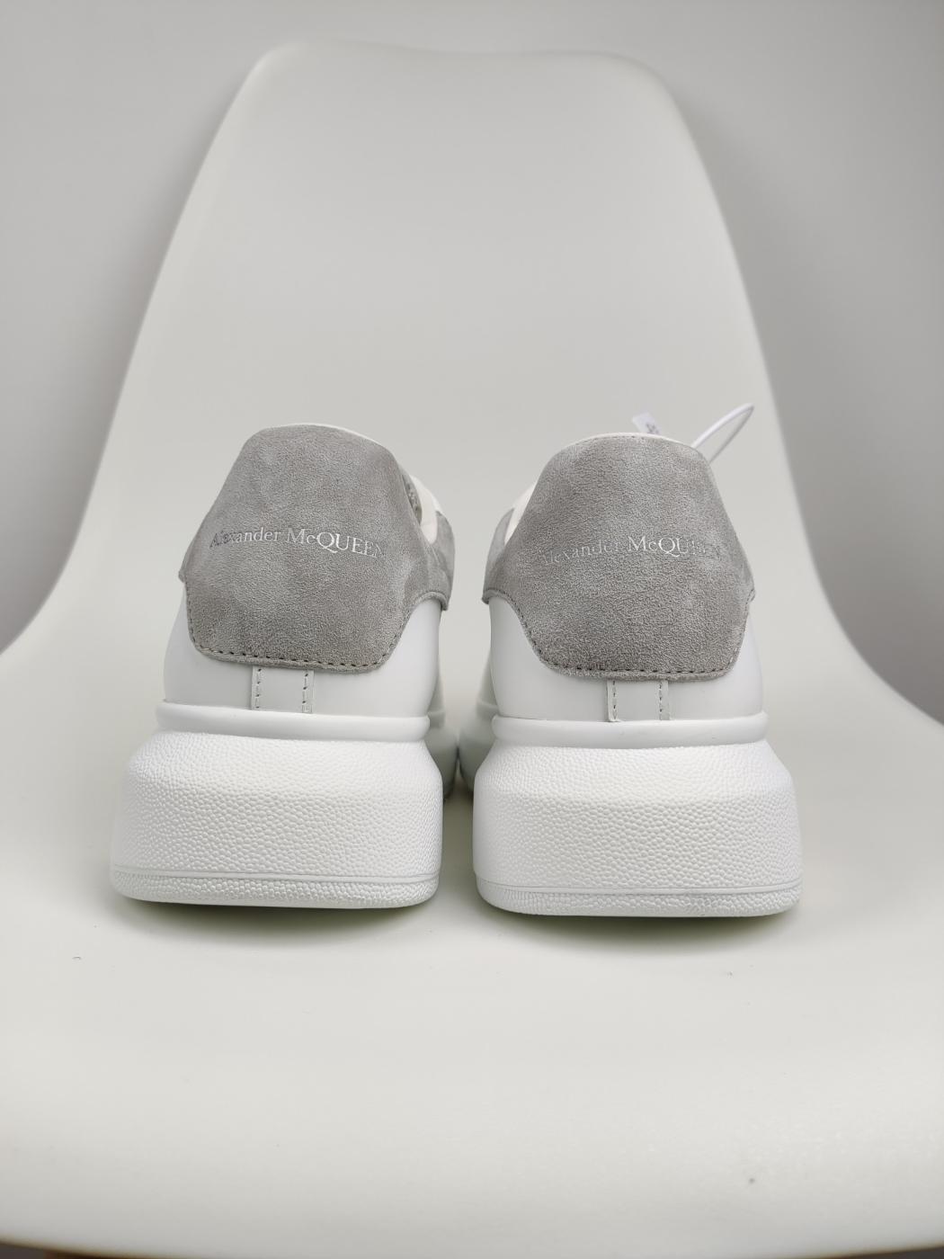 AlexanderMcQueen MCQ women/men sneakers 133250
