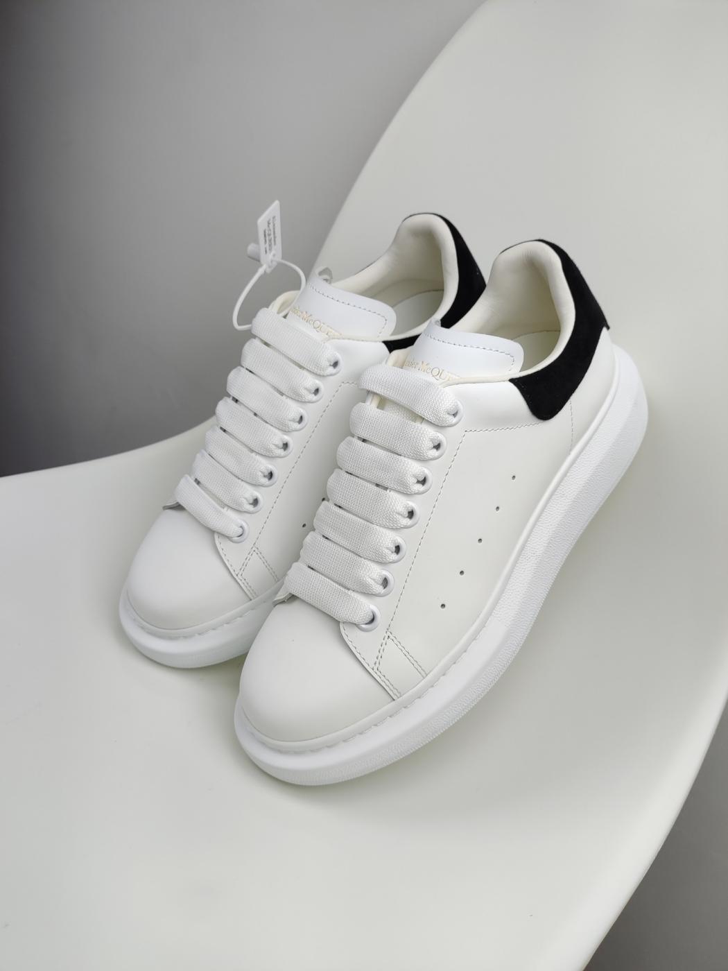 AlexanderMcQueen MCQ women/men sneakers 133247