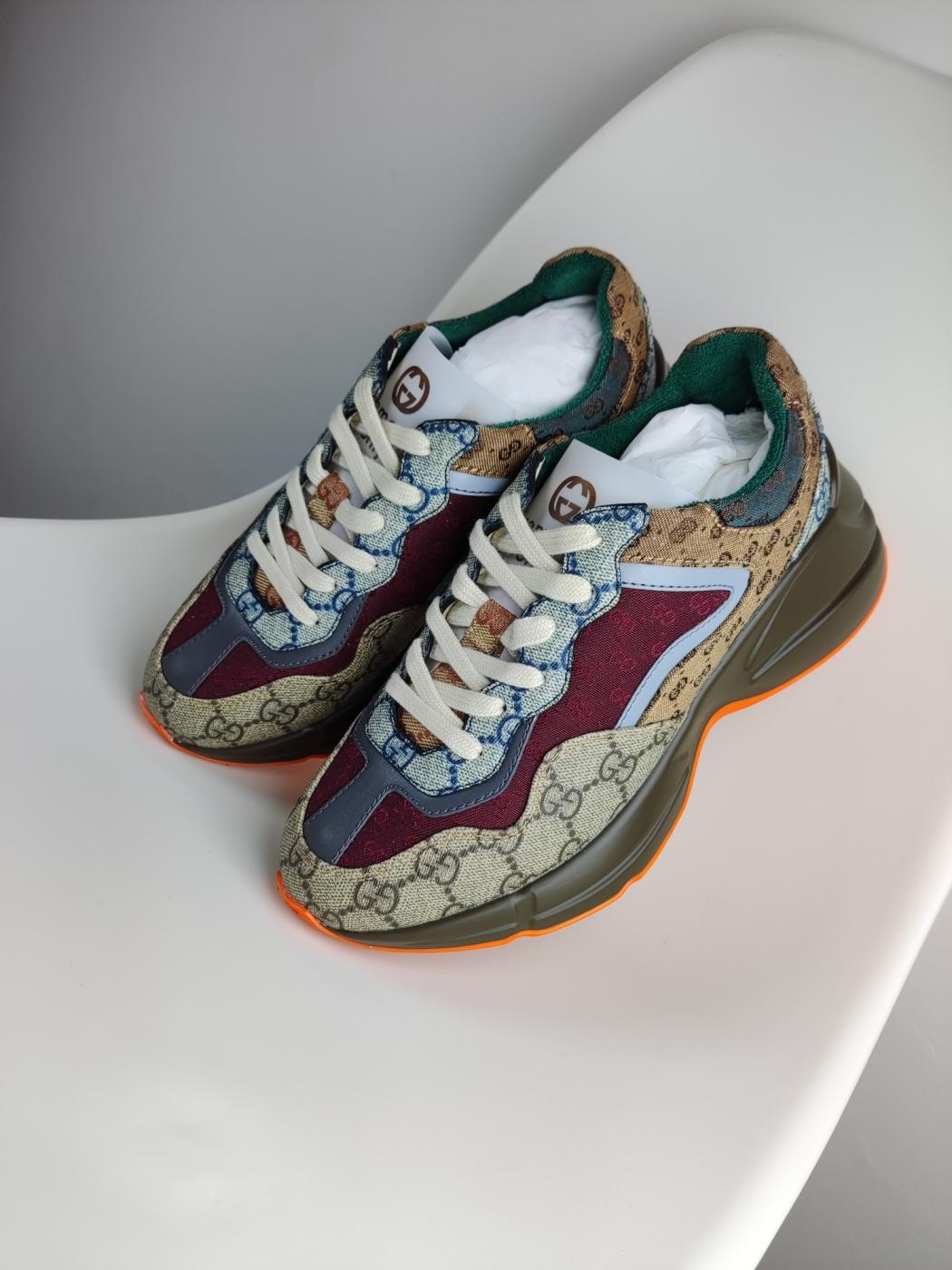 Gucci Rhyton Women sneakers 133246