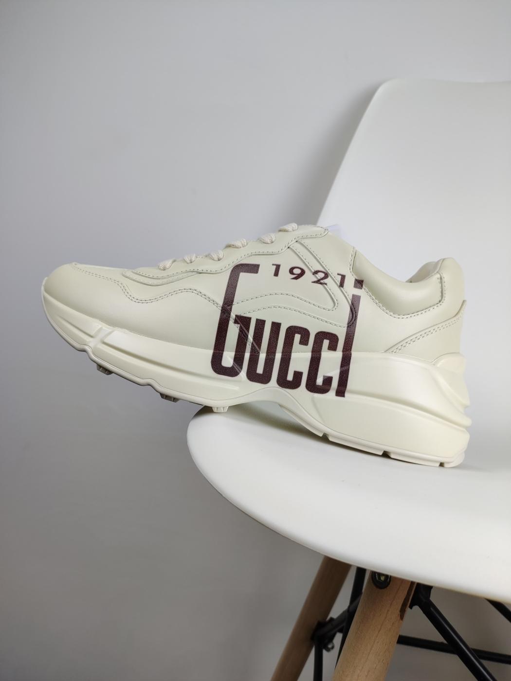 Gucci Rhyton women sneakers 133236
