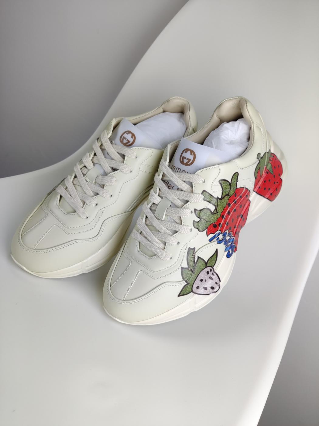 Gucci Rhyton women sneakers 133227