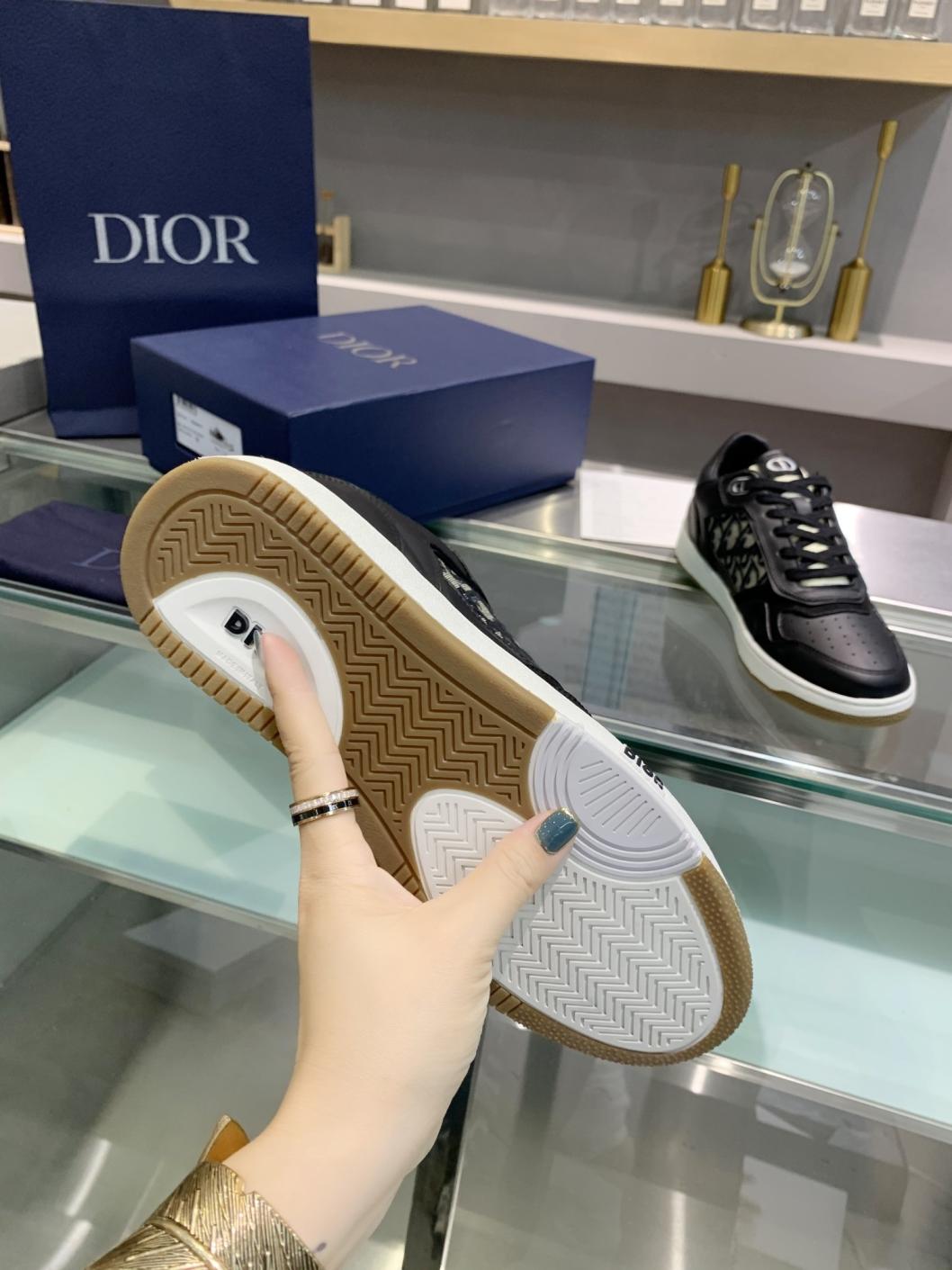 Dior Kim Jones Dior B27 Men/unisex sneaker