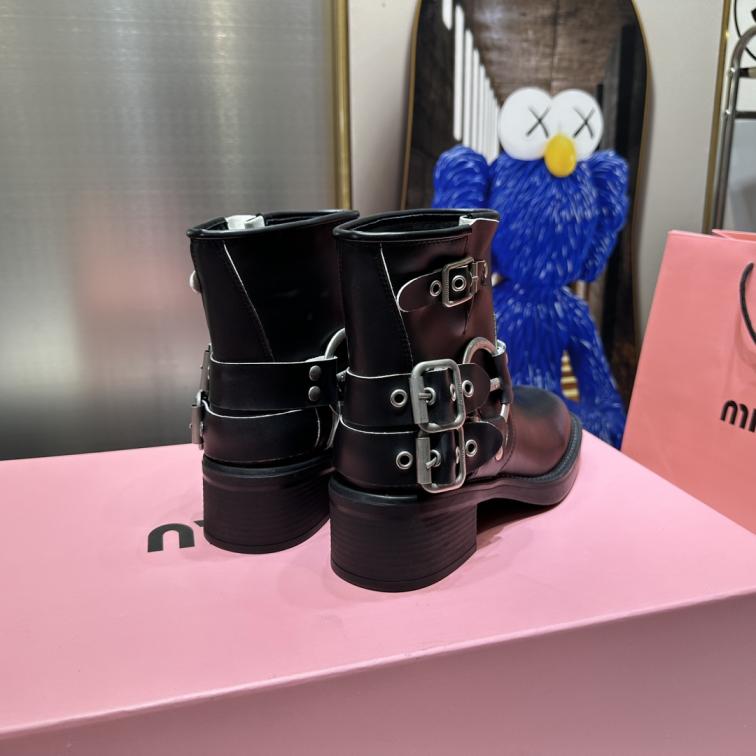 MiuMiu Cowskin leather Boot 133185