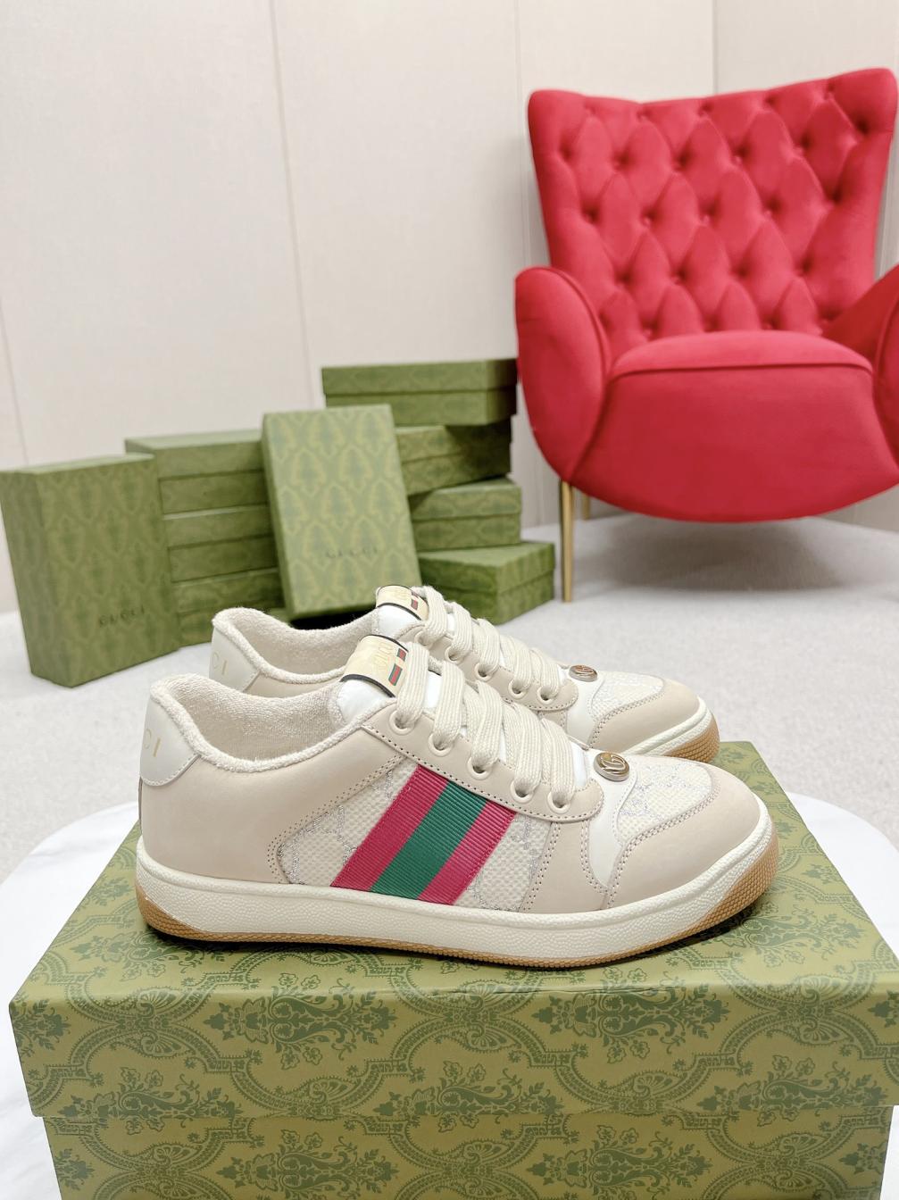 Gucci women vintage sneakers 133357