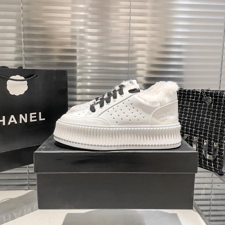 CHANEL women winter sneakers 133348