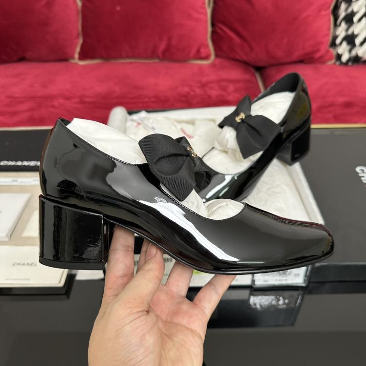 Chanel bow heel shoes 133332