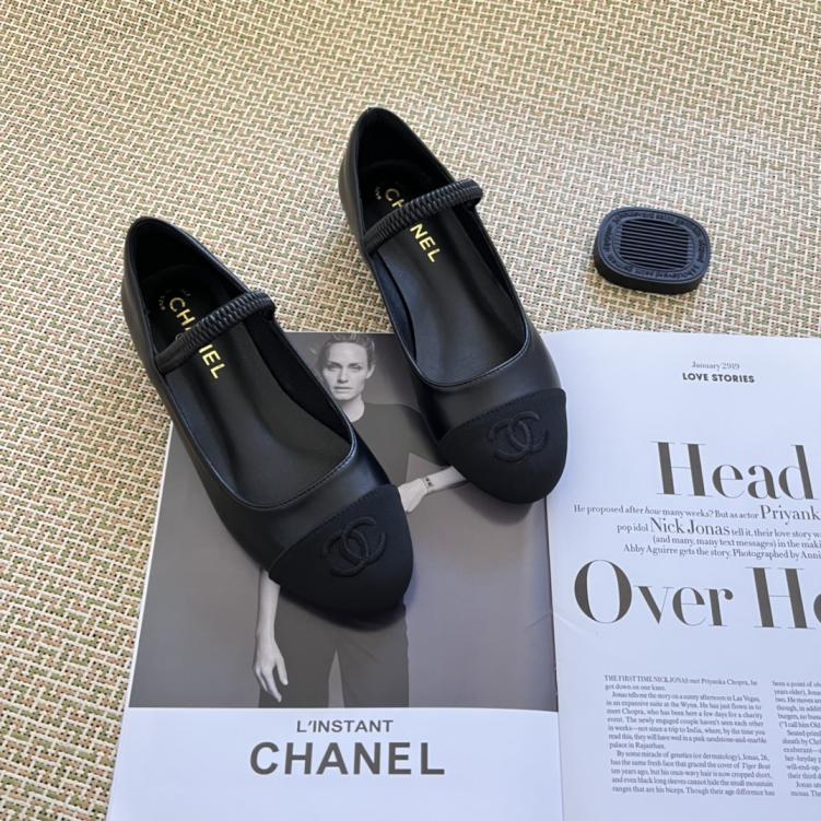 CHANEL 2024 new flat shoes 133438