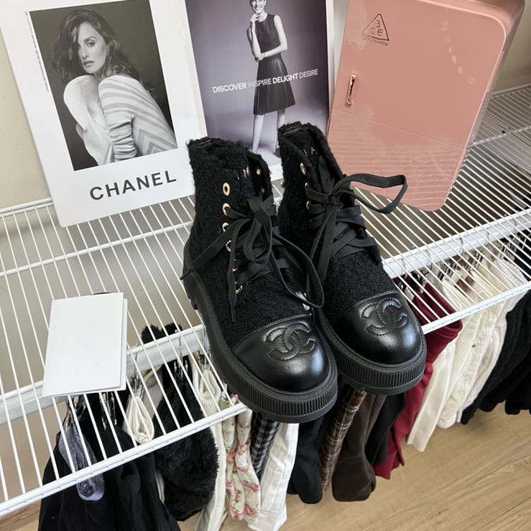CHANEL cowskin leather winter boots 133428
