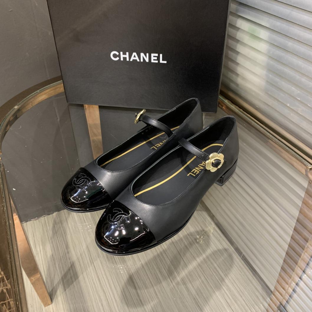 Chanel leather flat shoes 133566